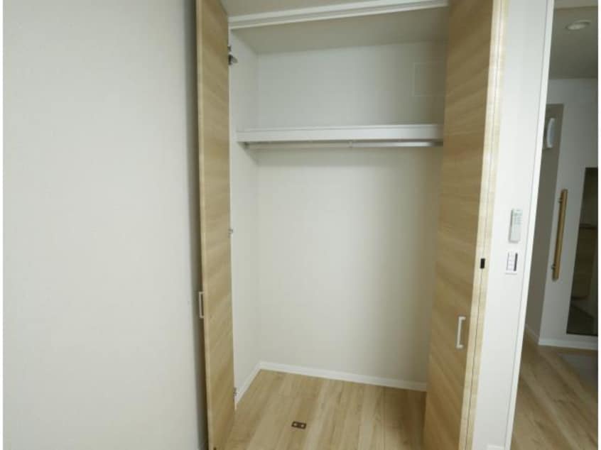  近鉄難波線・奈良線/学園前駅 徒歩6分 1階 1年未満