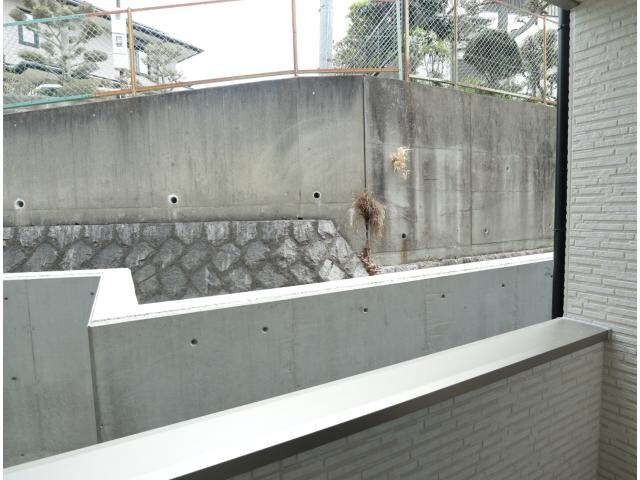  近鉄難波線・奈良線/富雄駅 徒歩7分 1階 1年未満