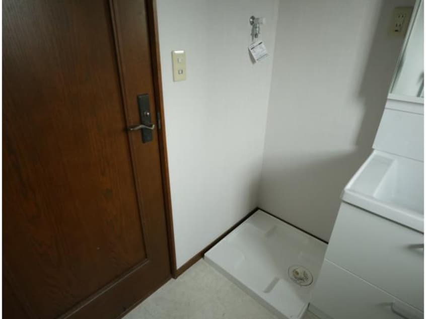  近鉄難波線・奈良線/学園前駅 徒歩12分 1-2階 築32年