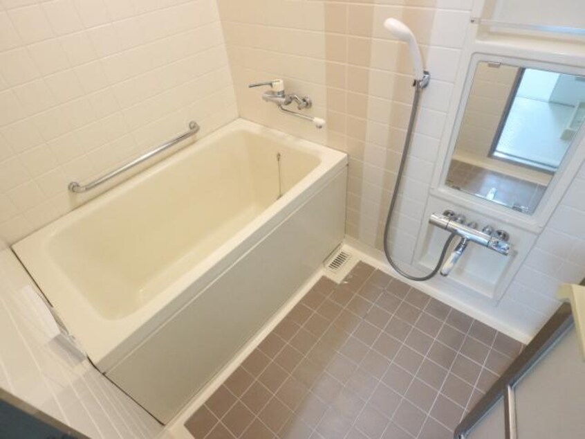  近鉄難波線・奈良線/学園前駅 徒歩10分 2階 築35年