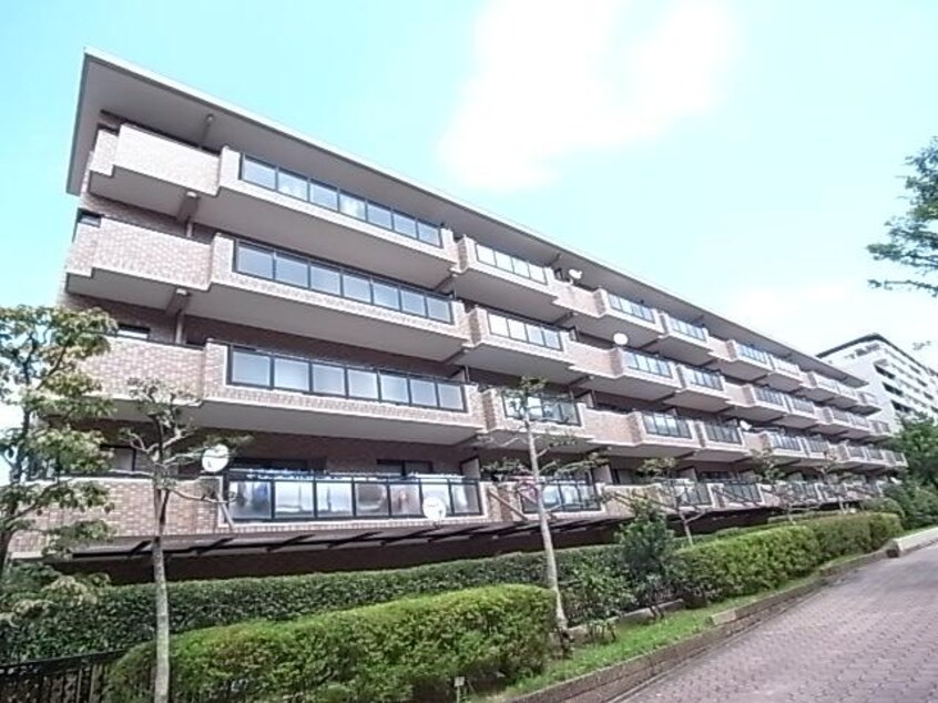  近鉄難波線・奈良線/学園前駅 徒歩10分 2階 築35年