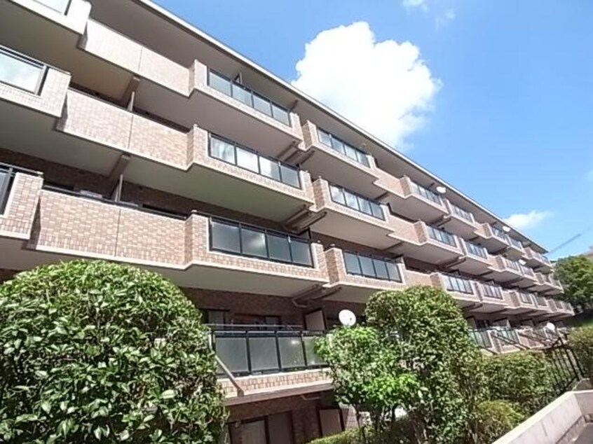  近鉄難波線・奈良線/学園前駅 徒歩10分 2階 築35年