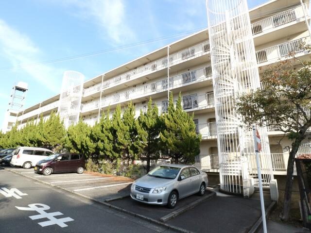  近鉄難波線・奈良線/富雄駅 徒歩18分 3階 築48年