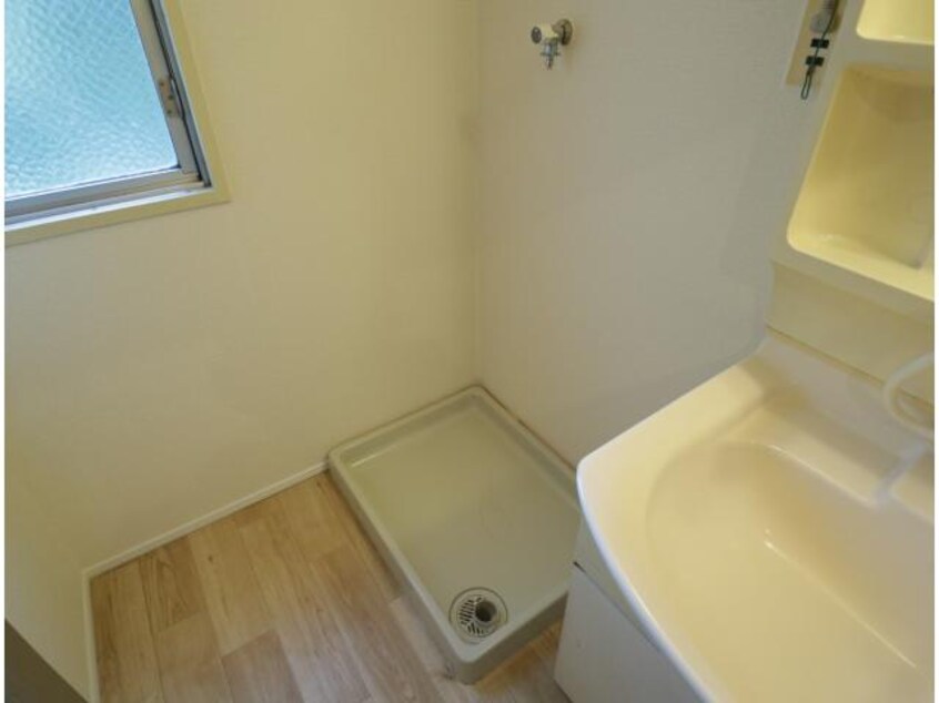  近鉄難波線・奈良線/富雄駅 徒歩18分 3階 築48年