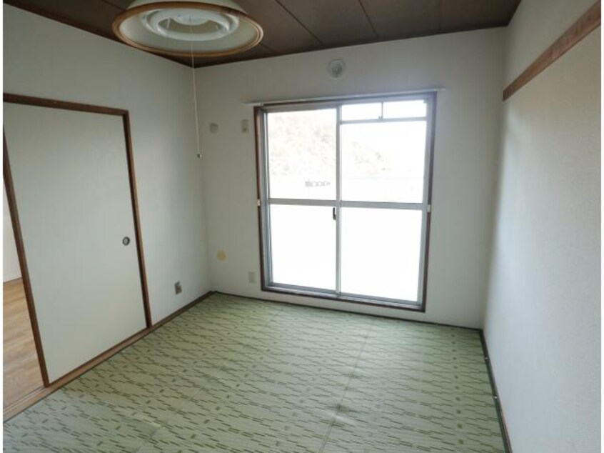  近鉄難波線・奈良線/富雄駅 徒歩18分 3階 築48年