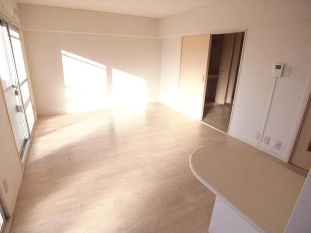  近鉄難波線・奈良線/生駒駅 徒歩5分 4階 築48年