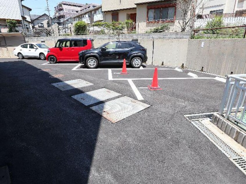  近鉄難波線・奈良線/生駒駅 徒歩16分 3階 築34年