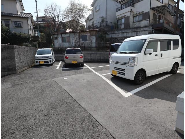  近鉄難波線・奈良線/生駒駅 徒歩10分 3階 築56年