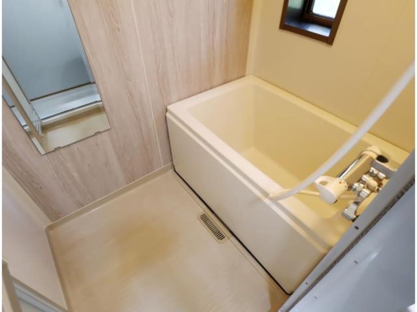  近鉄難波線・奈良線/生駒駅 バス8分喜里ヶ丘1丁目下車:停歩1分 1階 築31年