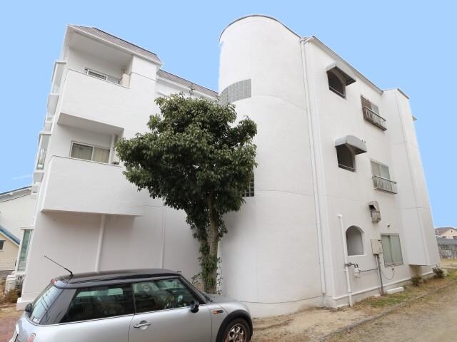  近鉄難波線・奈良線/生駒駅 徒歩8分 2階 築40年