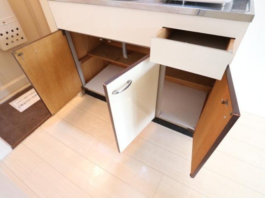  近鉄難波線・奈良線/生駒駅 徒歩8分 2階 築40年