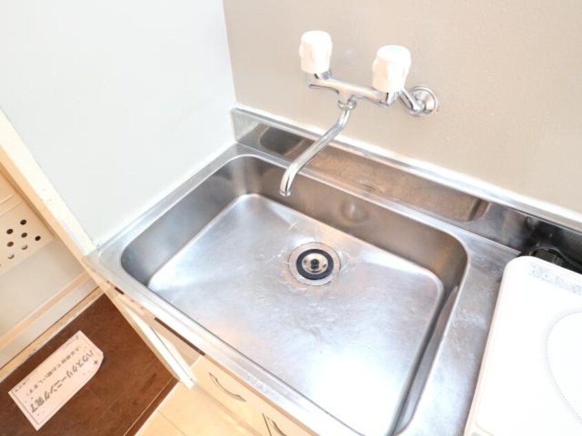  近鉄難波線・奈良線/生駒駅 徒歩8分 2階 築40年