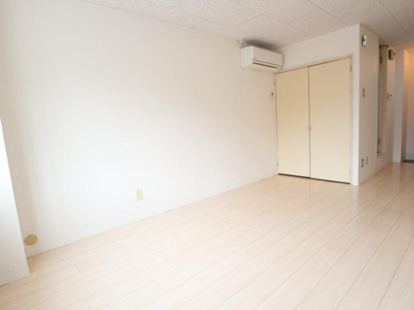  近鉄難波線・奈良線/生駒駅 徒歩8分 2階 築40年