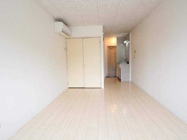  近鉄難波線・奈良線/生駒駅 徒歩8分 2階 築40年