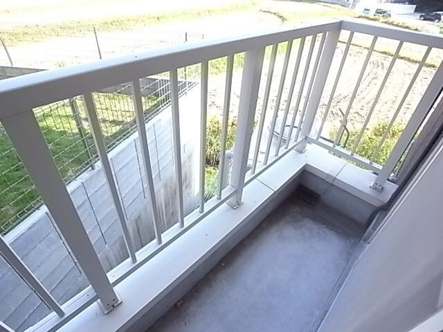  近鉄難波線・奈良線/東生駒駅 徒歩7分 2階 築26年