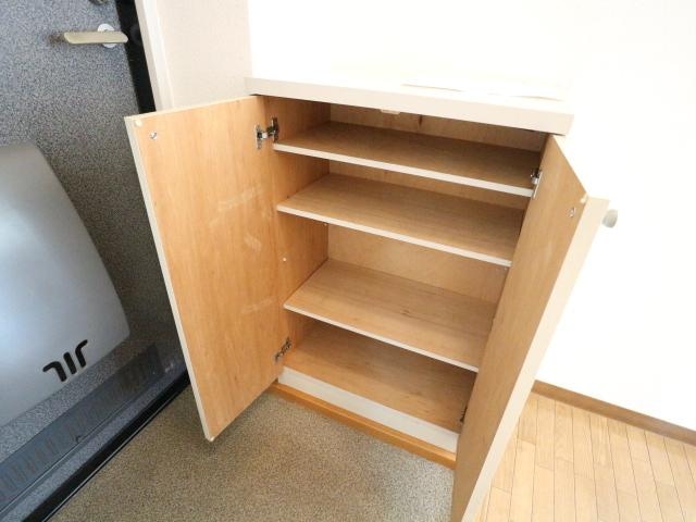  近鉄生駒線/南生駒駅 徒歩11分 2階 築27年