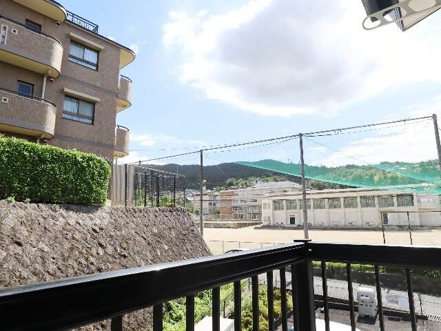  近鉄難波線・奈良線/生駒駅 徒歩11分 2階 築26年