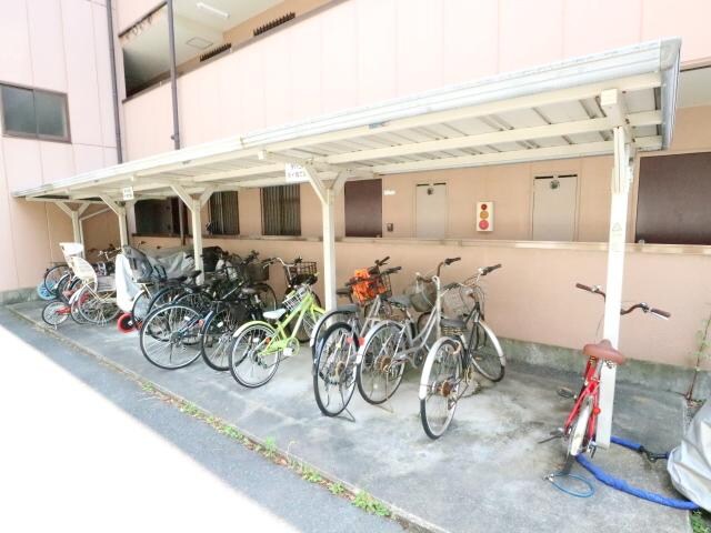  近鉄難波線・奈良線/生駒駅 徒歩9分 4階 築28年