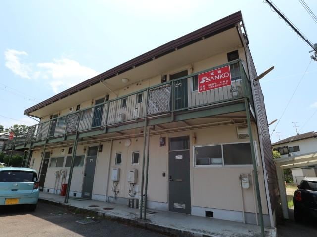  近鉄難波線・奈良線/生駒駅 バス8分松美台下車:停歩1分 1階 築46年