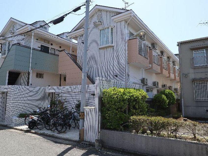  近鉄難波線・奈良線/東生駒駅 徒歩10分 2階 築37年