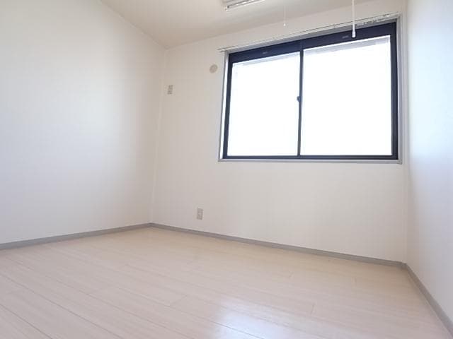  近鉄難波線・奈良線/生駒駅 バス15分田原小学校下車:停歩3分 2階 築32年