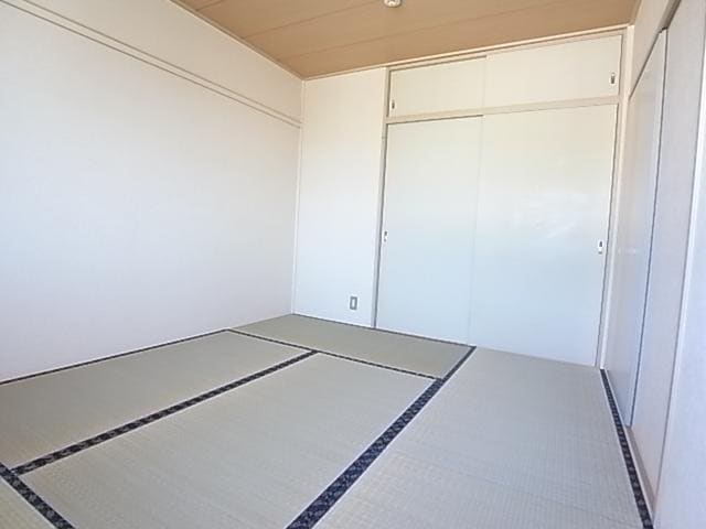  近鉄難波線・奈良線/生駒駅 バス15分田原小学校下車:停歩3分 2階 築32年