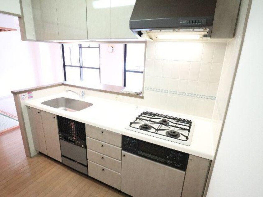  近鉄生駒線/東山駅 徒歩1分 1階 築29年