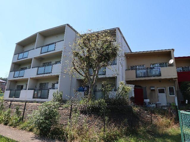  近鉄難波線・奈良線/生駒駅 バス9分喜里ヶ丘南口下車:停歩1分 2階 築28年