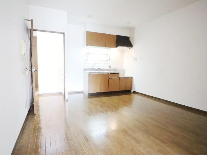  近鉄難波線・奈良線/生駒駅 バス9分喜里ヶ丘南口下車:停歩1分 2階 築28年