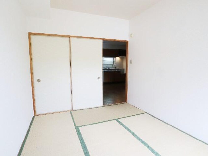  近鉄難波線・奈良線/生駒駅 バス9分喜里ヶ丘南口下車:停歩1分 2階 築28年