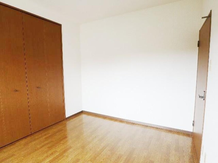  近鉄難波線・奈良線/生駒駅 バス9分喜里ヶ丘南口下車:停歩1分 2階 築28年