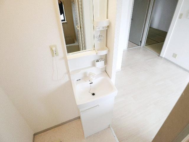  近鉄難波線・奈良線/生駒駅 徒歩18分 1階 築30年