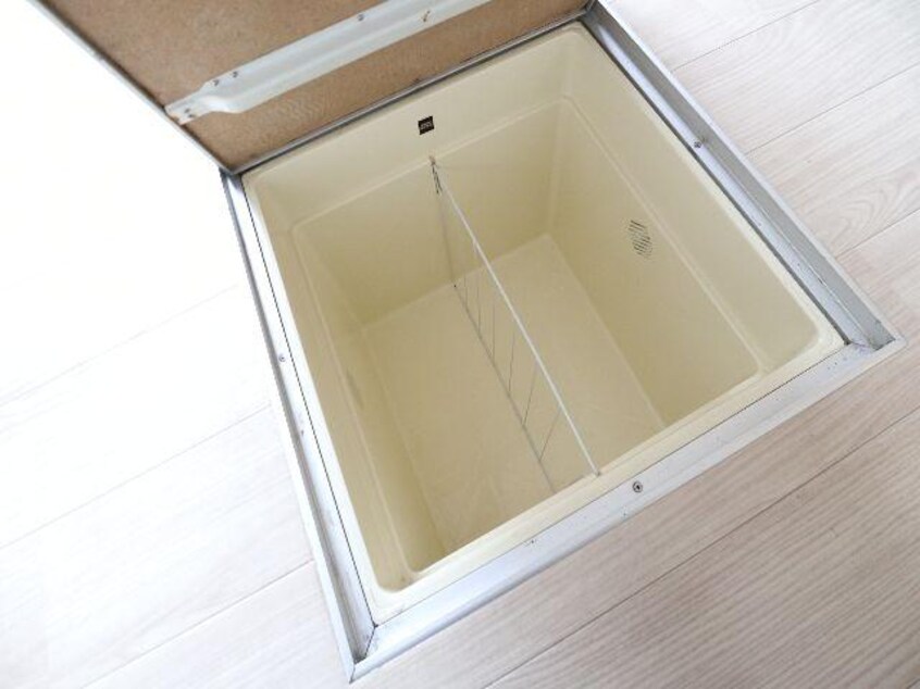  近鉄難波線・奈良線/生駒駅 徒歩18分 1階 築30年