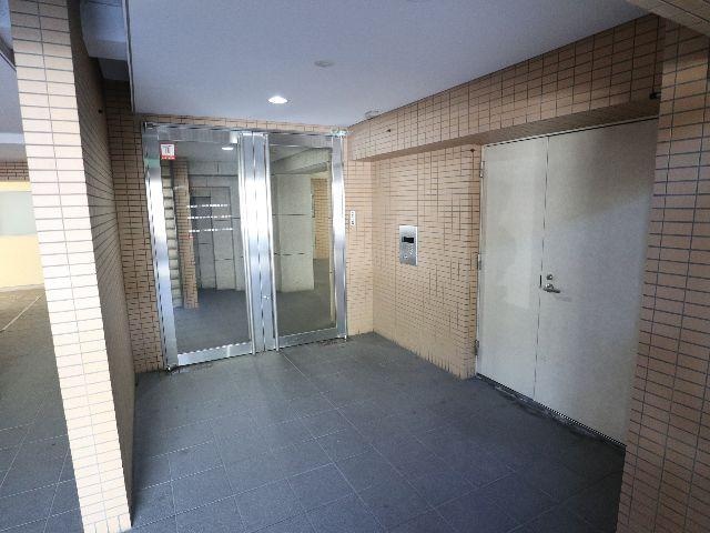  近鉄難波線・奈良線/生駒駅 徒歩4分 2階 築26年