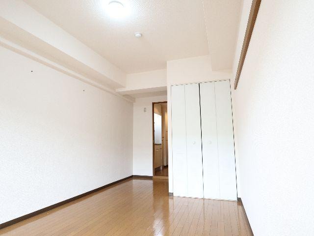  近鉄難波線・奈良線/生駒駅 徒歩4分 2階 築26年