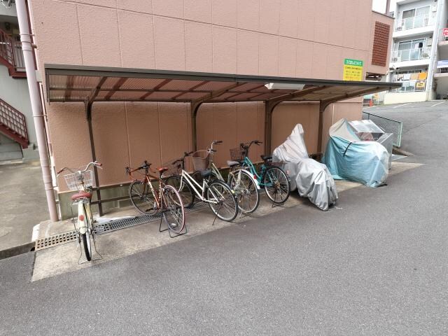  近鉄難波線・奈良線/東生駒駅 徒歩10分 4階 築39年