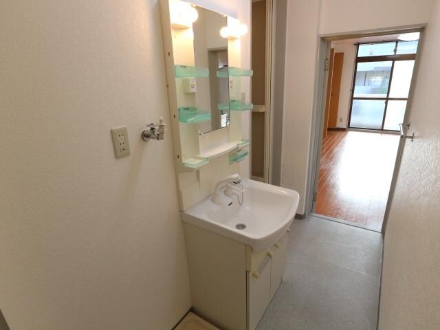  近鉄難波線・奈良線/東生駒駅 徒歩10分 3階 築41年