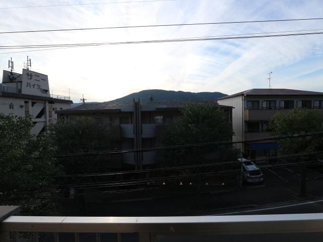 近鉄難波線・奈良線/東生駒駅 徒歩10分 3階 築41年