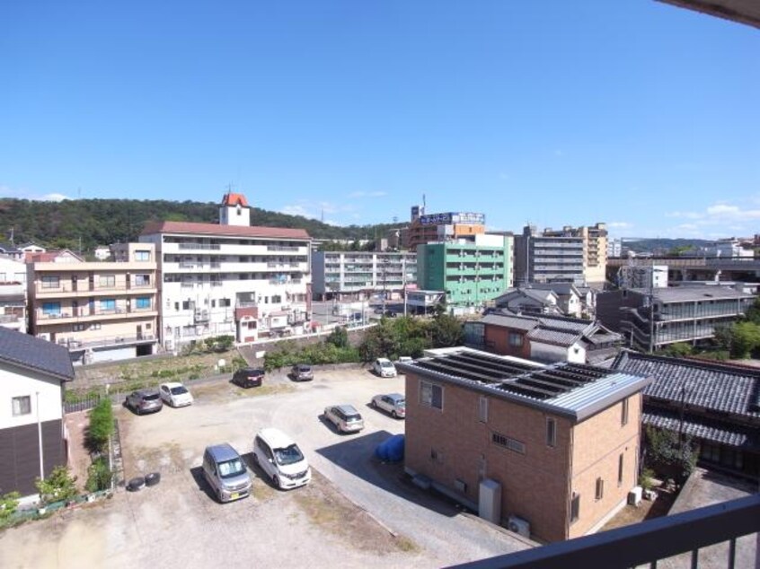  近鉄難波線・奈良線/東生駒駅 徒歩4分 3階 築50年