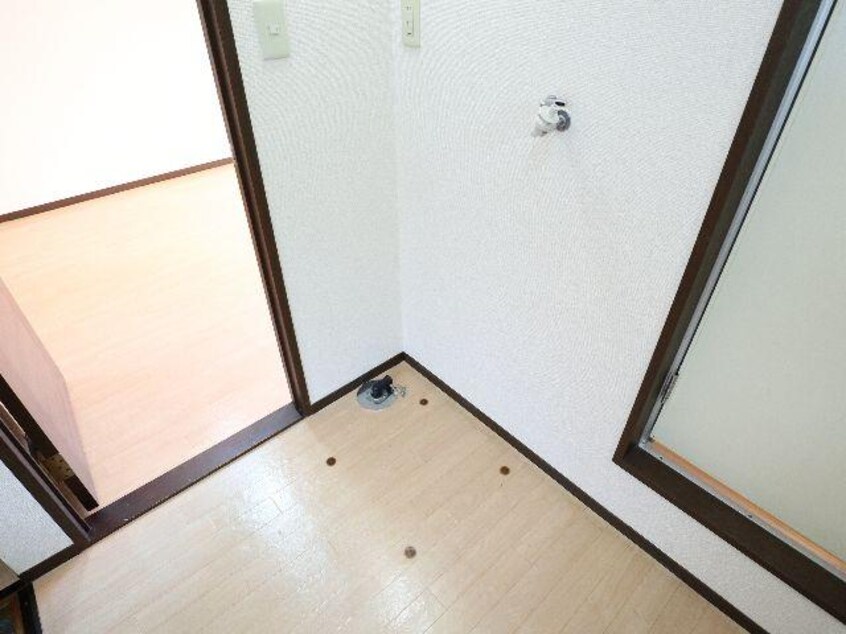  近鉄難波線・奈良線/生駒駅 徒歩10分 1階 築35年