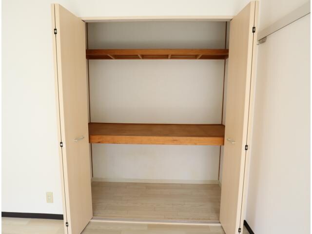  近鉄難波線・奈良線/生駒駅 徒歩13分 1階 築32年