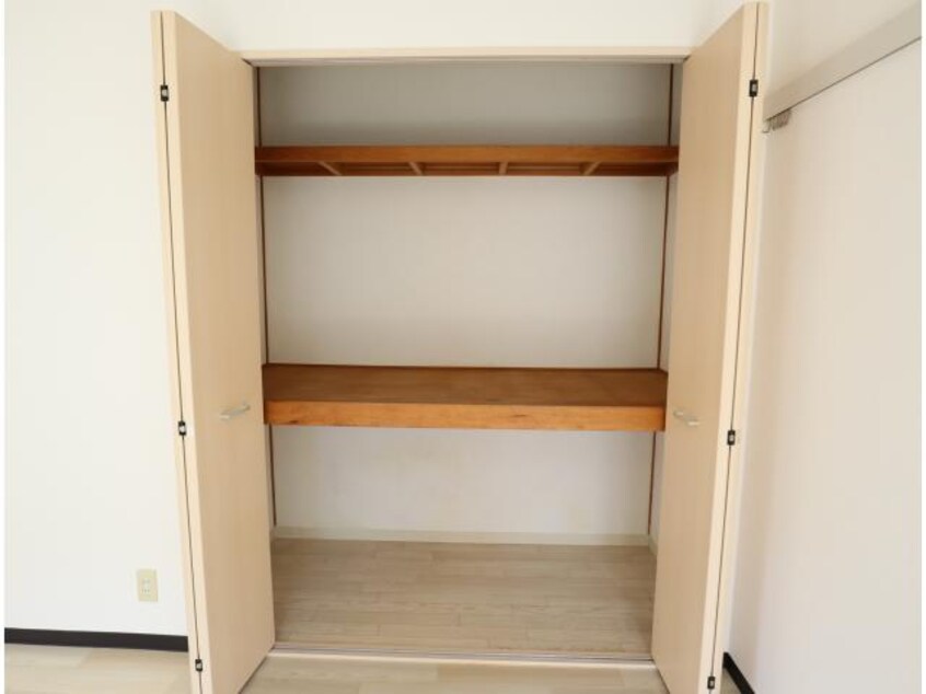  近鉄難波線・奈良線/生駒駅 徒歩13分 1階 築32年