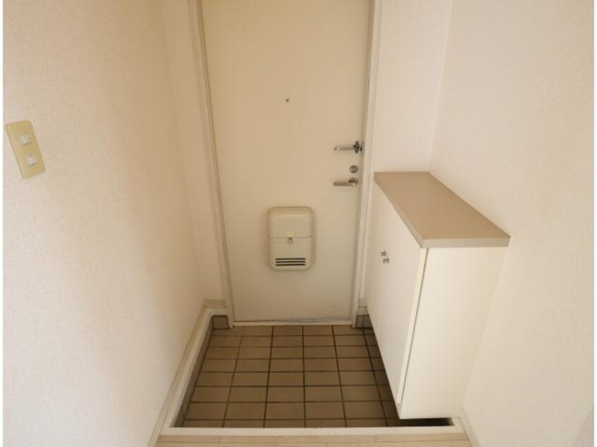  近鉄難波線・奈良線/生駒駅 徒歩13分 1階 築32年