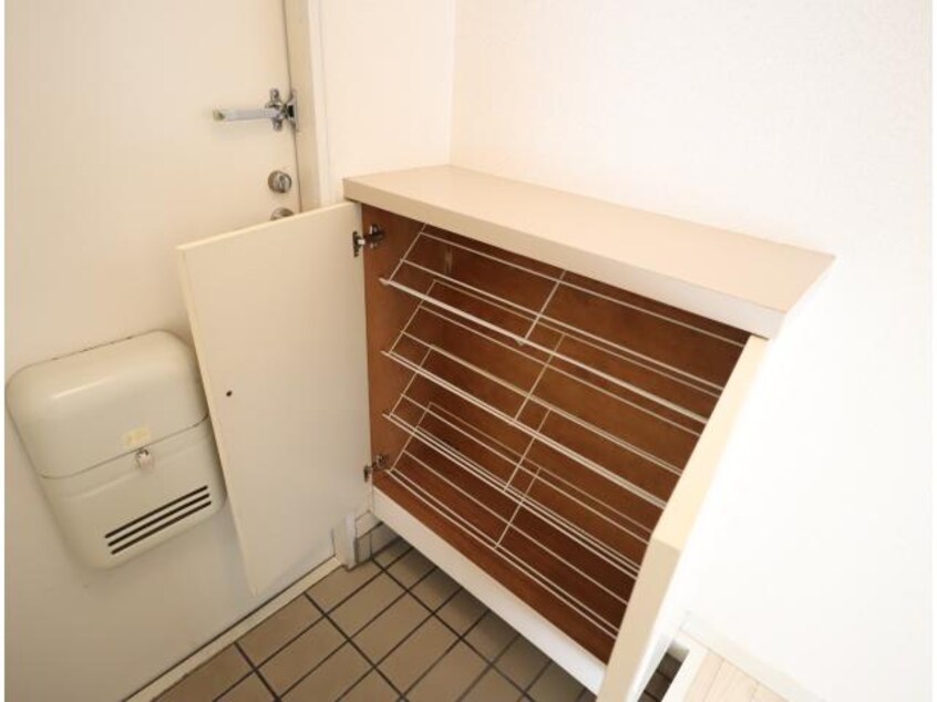  近鉄難波線・奈良線/生駒駅 徒歩13分 1階 築32年