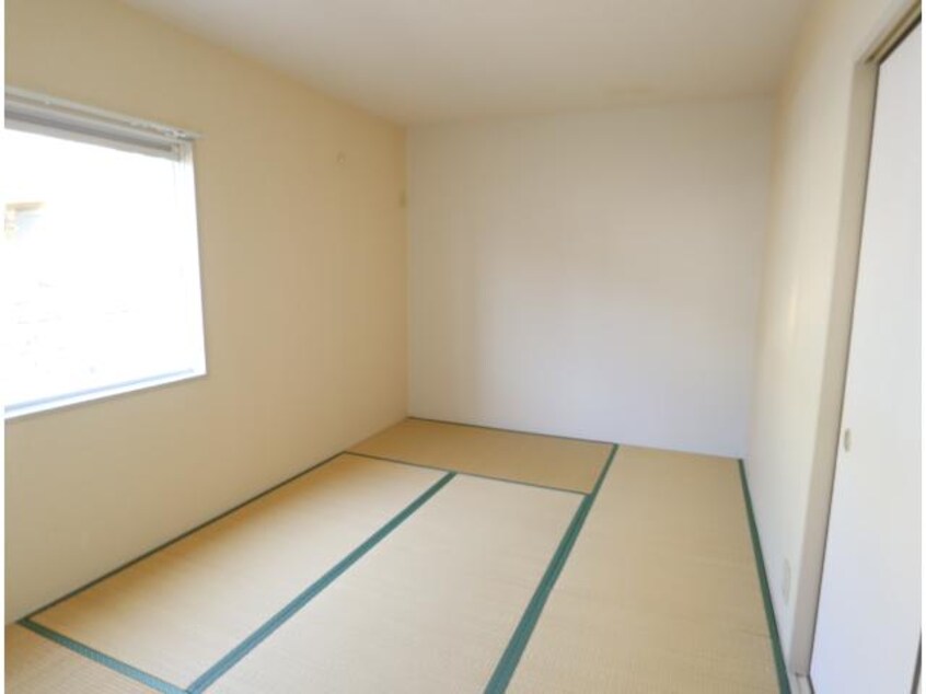  近鉄難波線・奈良線/生駒駅 徒歩13分 1階 築32年