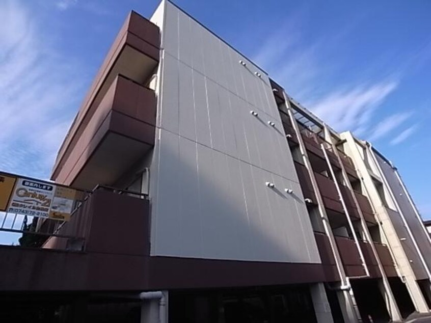 近鉄難波線・奈良線/東生駒駅 徒歩3分 1階 築32年