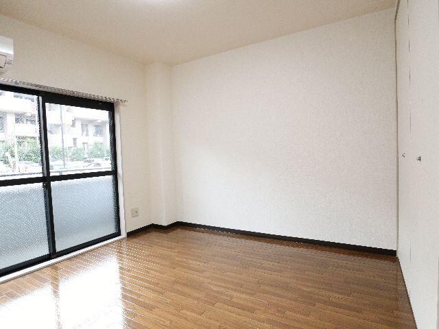  近鉄難波線・奈良線/東生駒駅 徒歩6分 1階 築25年