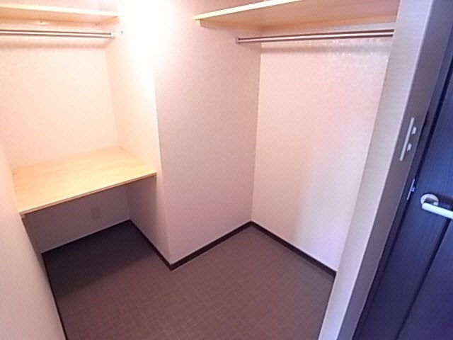  近鉄難波線・奈良線/東生駒駅 徒歩1分 7階 築31年