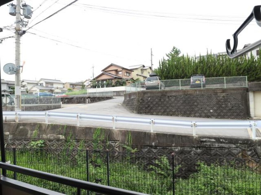  近鉄難波線・奈良線/生駒駅 徒歩12分 1階 築27年