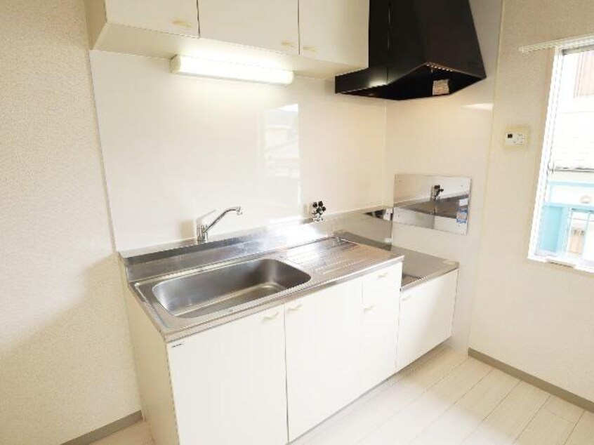  近鉄難波線・奈良線/生駒駅 徒歩11分 2階 築39年